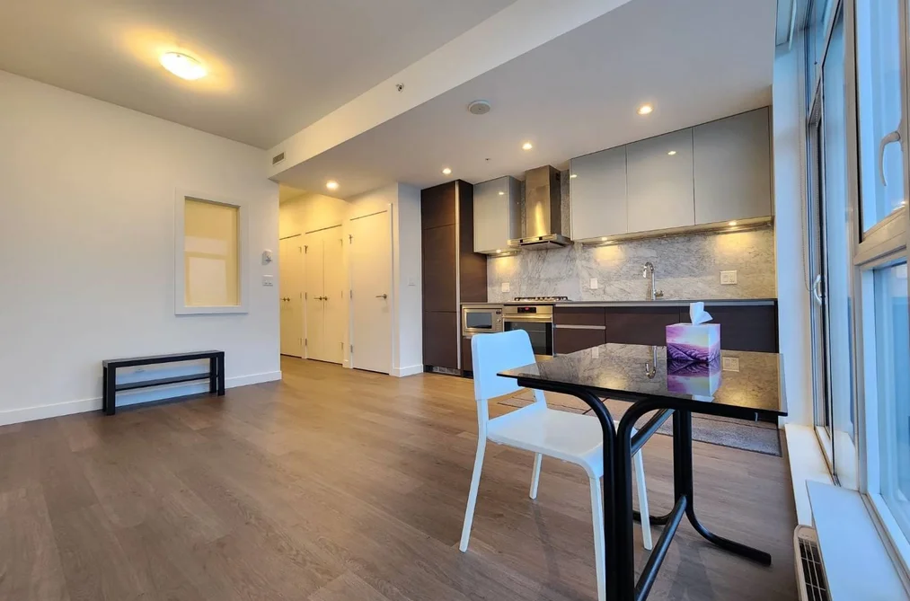 5203 4670 ASSEMBLY WAY, Burnaby BC V5H 0H3, Burnaby BC — Residential for Sale - Photo 3