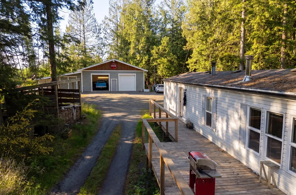 Manufactured On Land for sale at 521 200 Street Langley British Columbia - MLS: R3126657