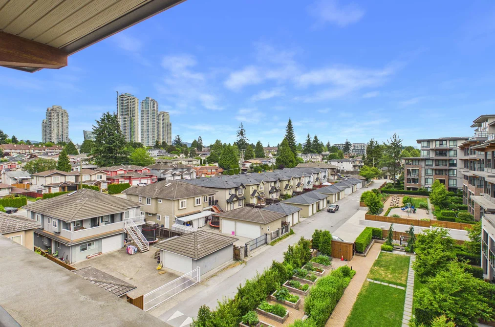 521 7588 7588 16TH STREET, Burnaby BC V3N 0H8, Burnaby BC — Residential for Sale — Photo 18 of 32