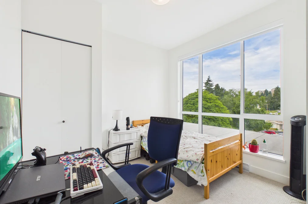 521 7588 7588 16TH STREET, Burnaby BC V3N 0H8, Burnaby BC — Residential for Sale — Photo 25 of 32