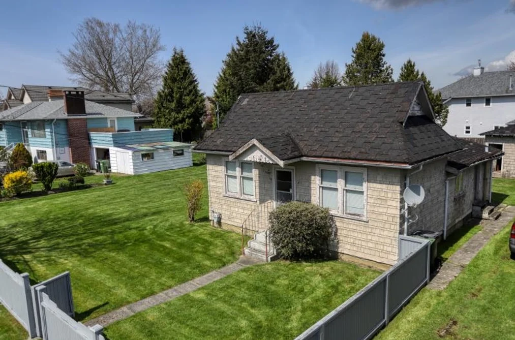 5211 MAPLE ROAD, Richmond BC V7E 1G2, Richmond BC — Residential for Sale - Photo 2