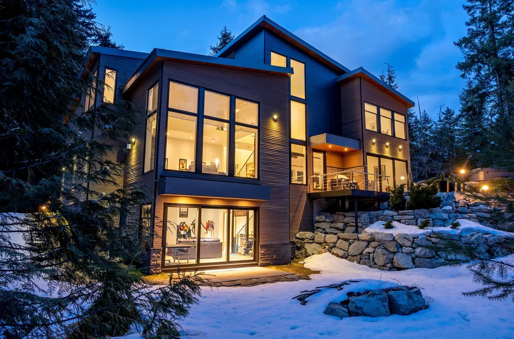 House for sale at 5221 Jordan Lane Whistler British Columbia - MLS: R3056819