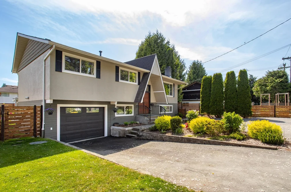 5240 SPROTT STREET, Burnaby BC V5G 1T5, Burnaby BC — Residential for Sale - Photo 2