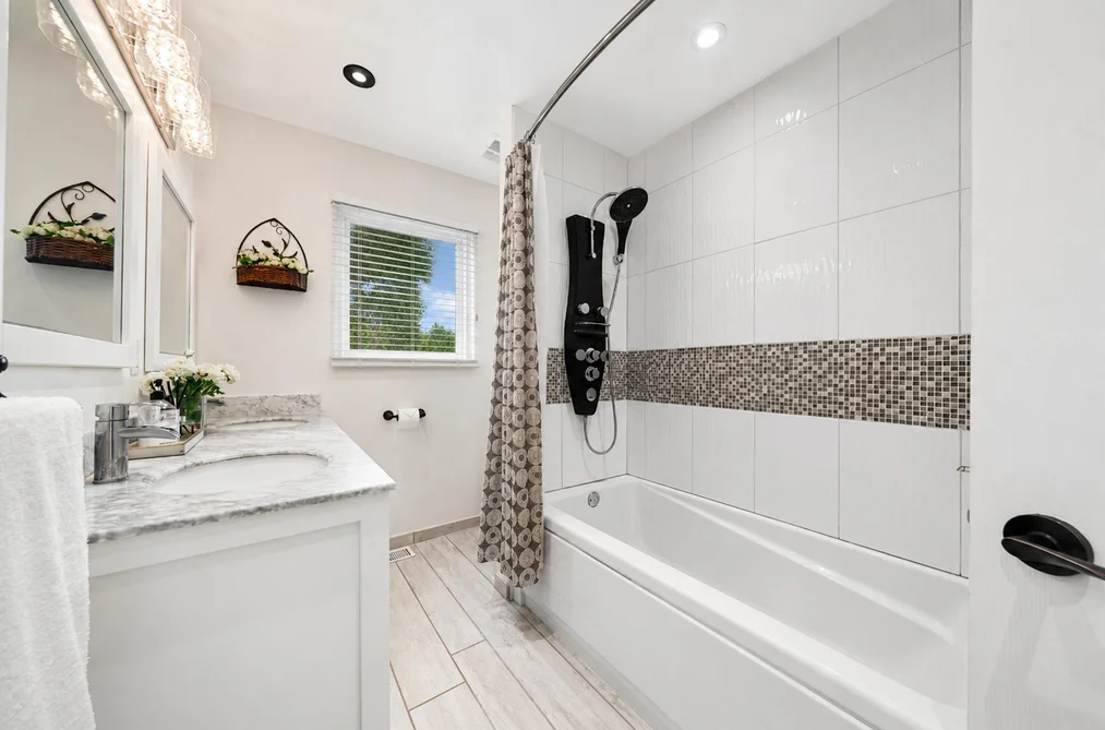 525 55 STREET, Delta BC V4M 3J6, Delta BC — Residential for Sale — Photo 17 of 26