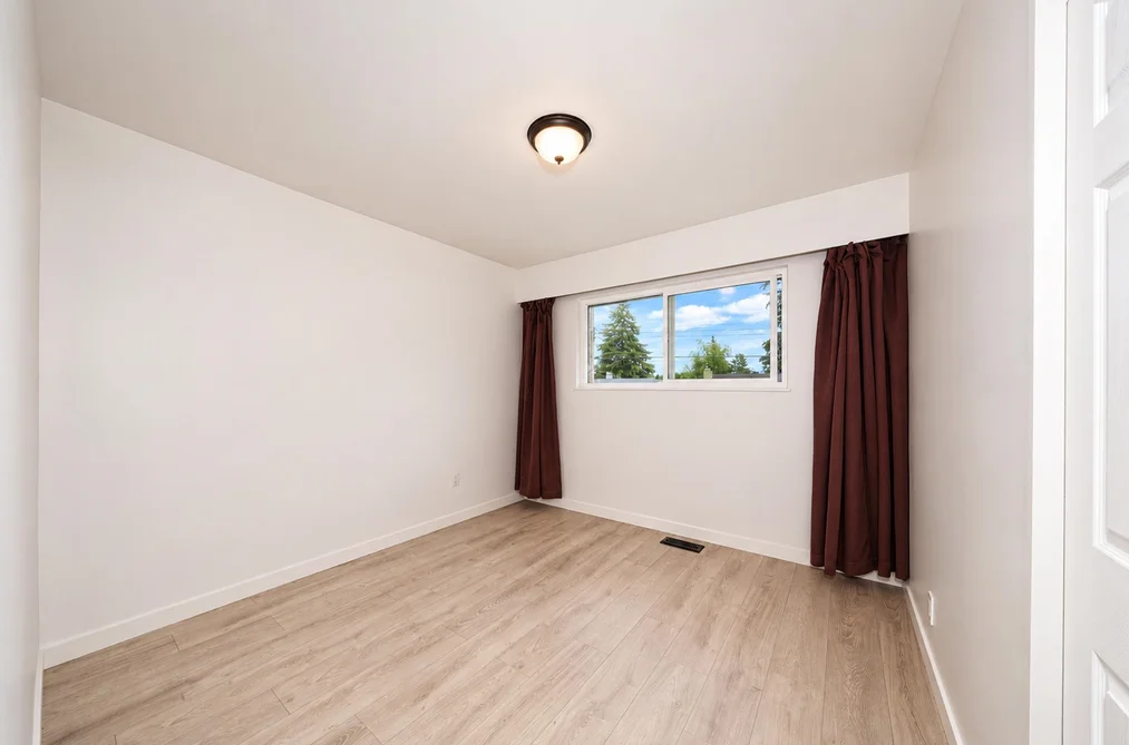525 55 STREET, Delta BC V4M 3J6, Delta BC — Residential for Sale — Photo 18 of 26