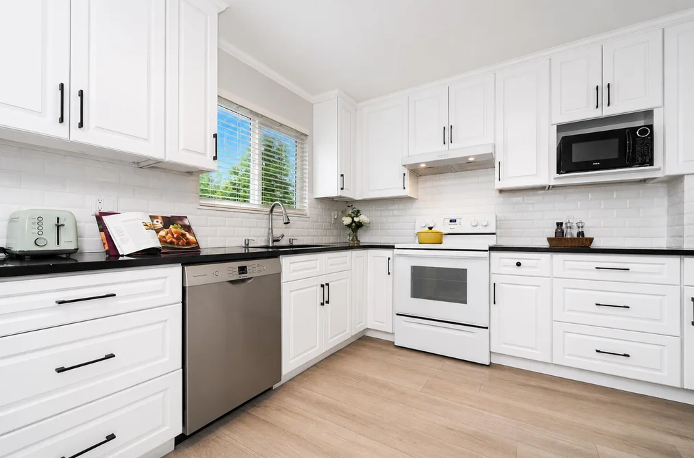 525 55 STREET, Delta BC V4M 3J6, Delta BC — Residential for Sale — Photo 9 of 26