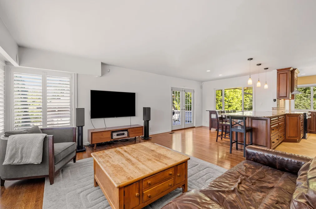 525 APPIAN WAY, Coquitlam BC V3J 2A6, Coquitlam BC — Residential for Sale - Photo 6
