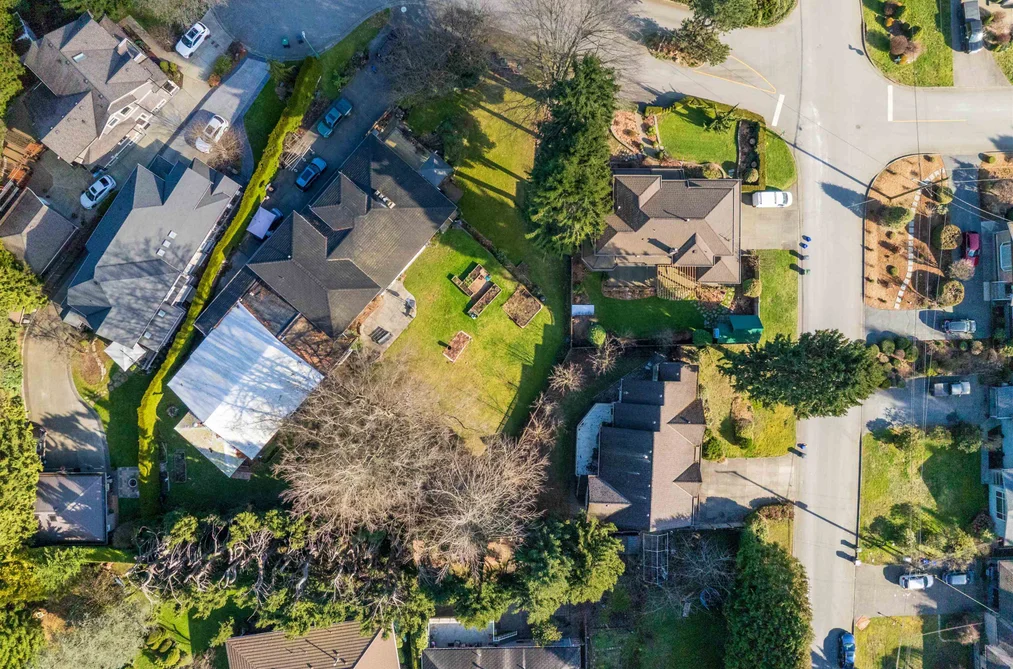 House for sale at 525 Perth Avenue Coquitlam British Columbia - MLS: R3128444