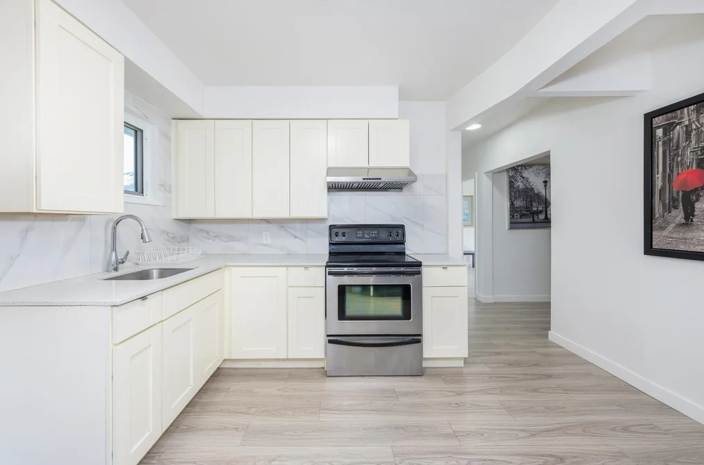 525 SIXTEENTH STREET, New Westminster BC V3M 4R4, New Westminster BC — Residential for Sale - Photo 4