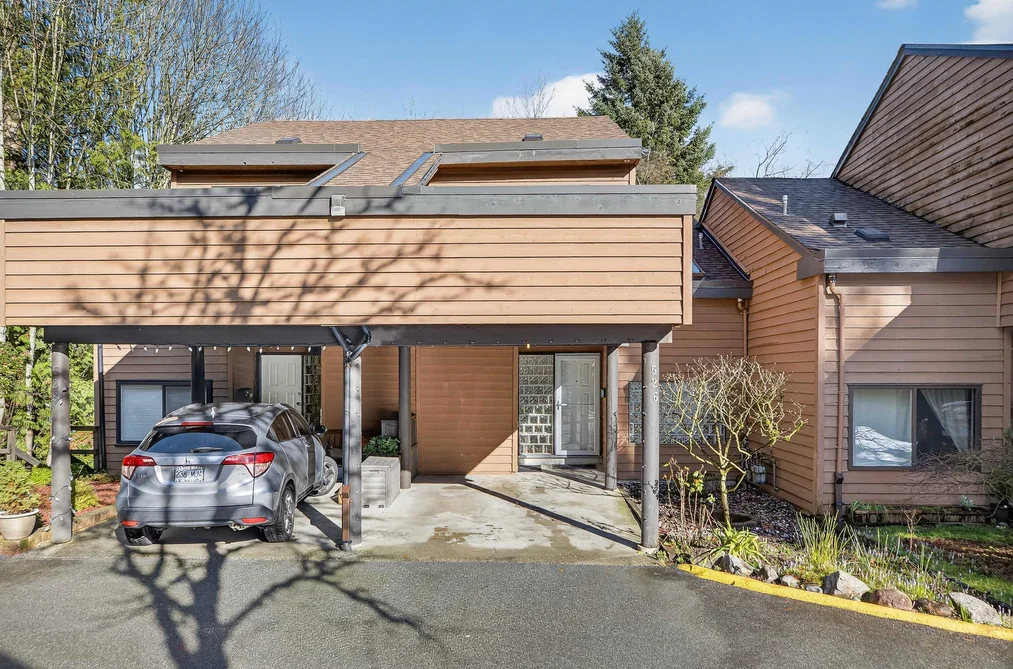 526 CARDIFF WAY, Port Moody BC V3H 3T1, Port Moody BC — Residential for Sale - Photo 2