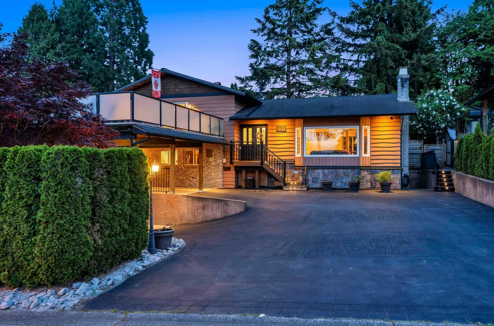 526 YALE ROAD, Port Moody BC V3H 3K3, Port Moody BC — Residential for Sale - Photo 2