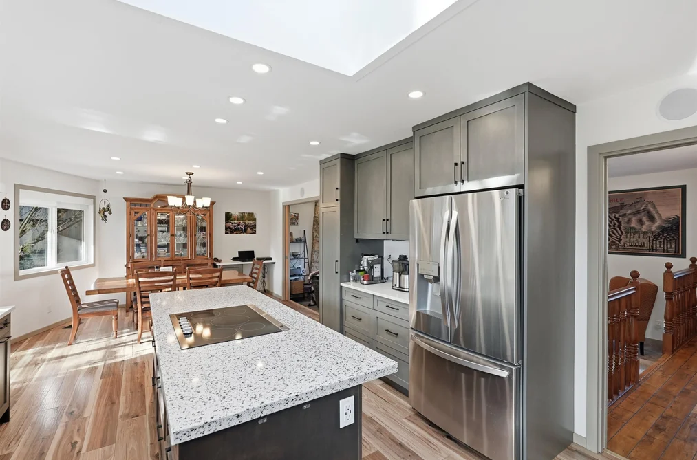 526 YALE ROAD, Port Moody BC V3H 3K3, Port Moody BC — Residential for Sale - Photo 7