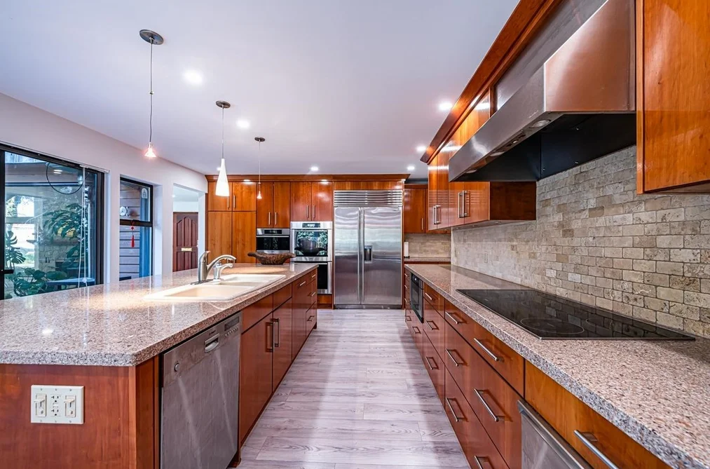 5260 KEW ROAD, West Vancouver BC V7W 2W2, West Vancouver BC — Residential for Sale - Photo 2