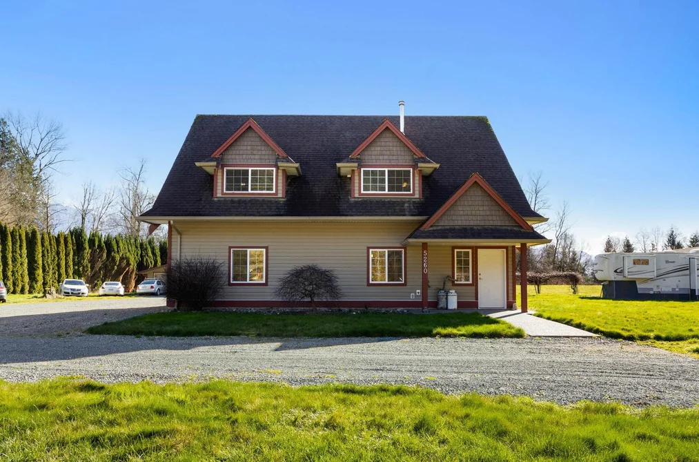 5260 MCCALLUM ROAD, Agassiz BC V0M 1A3, Agassiz BC — Residential for Sale - Photo 3
