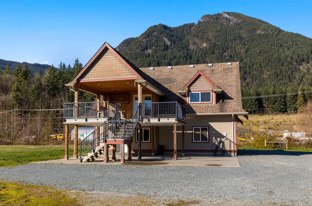 5260 MCCALLUM ROAD, Agassiz BC V0M 1A3, Agassiz BC — Residential for Sale - Photo 5
