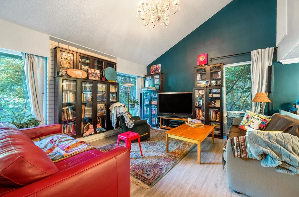 5261 CLIFFRIDGE AVENUE, North Vancouver BC V7R 3V2, North Vancouver BC — Residential for Sale - Photo 2