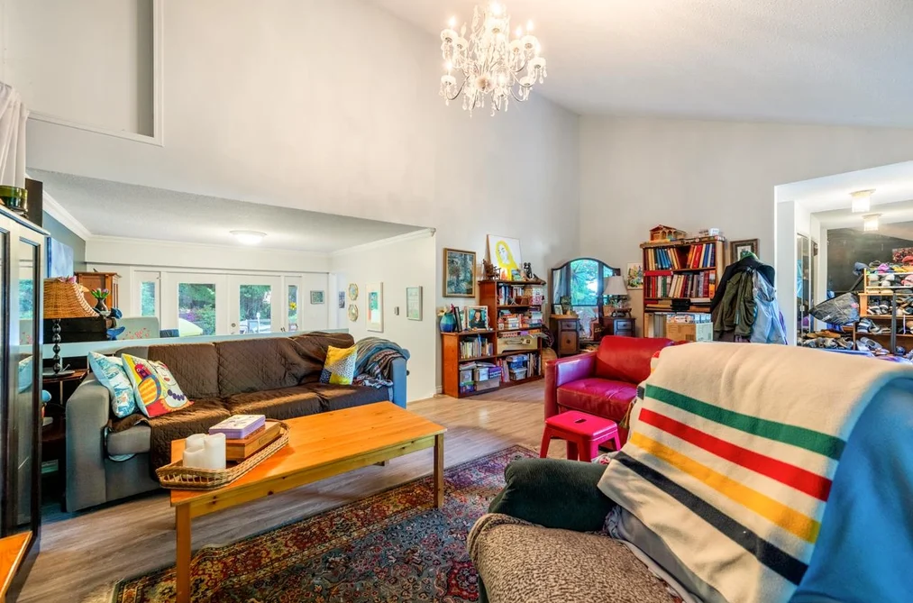 5261 CLIFFRIDGE AVENUE, North Vancouver BC V7R 3V2, North Vancouver BC — Residential for Sale — Photo 3 of 25