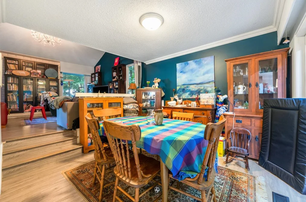 5261 CLIFFRIDGE AVENUE, North Vancouver BC V7R 3V2, North Vancouver BC — Residential for Sale — Photo 5 of 25