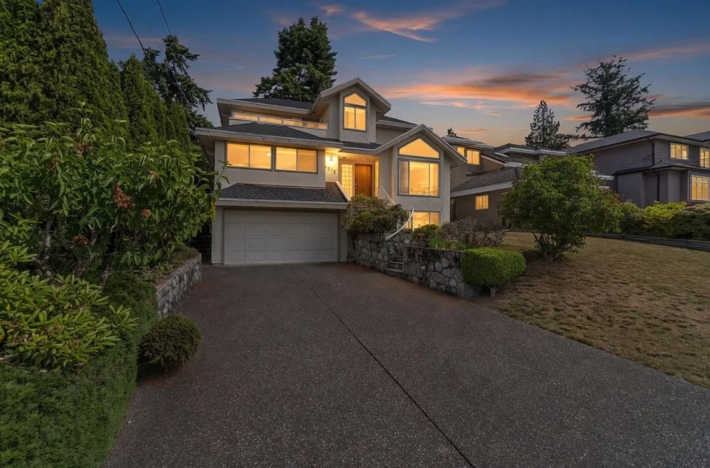 House for sale at 5275 Mckee Street Burnaby British Columbia - MLS: R3112586