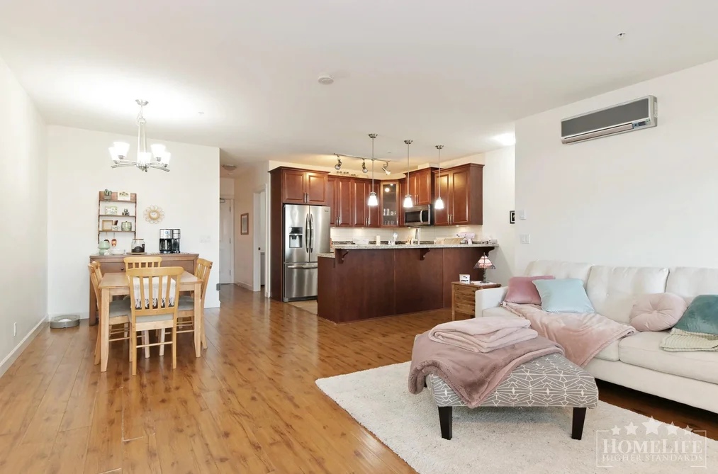 Condo for sale at 528 8067 207 Street Langley British Columbia - MLS: R3147319