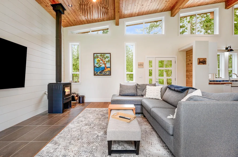 528 AYA REACH ROAD, Mayne Island BC V0N 2J1, Mayne Island BC — Residential for Sale - Photo 3