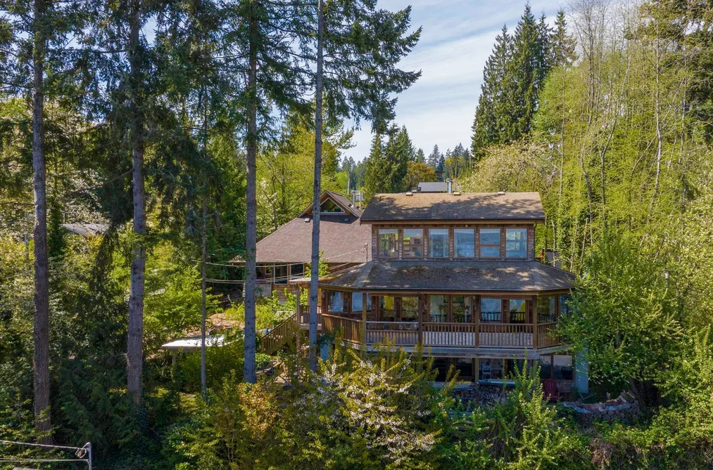 House for sale at 528 Harvey Road Gibsons British Columbia - MLS: R3118410