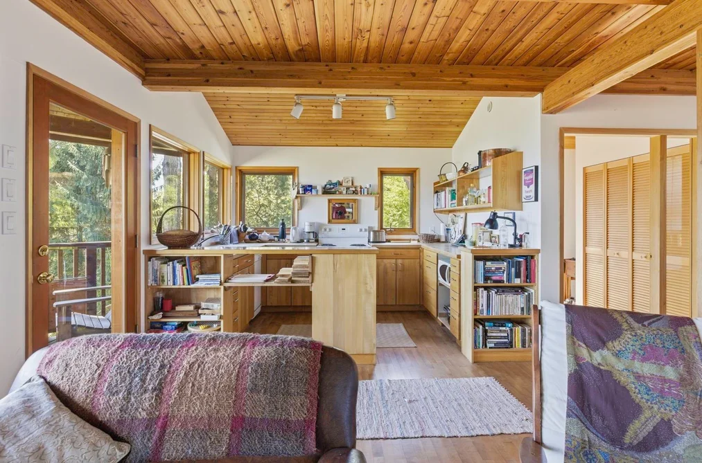 528 HARVEY ROAD, Gibsons BC V0N 1V1, Gibsons BC — Residential for Sale - Photo 5