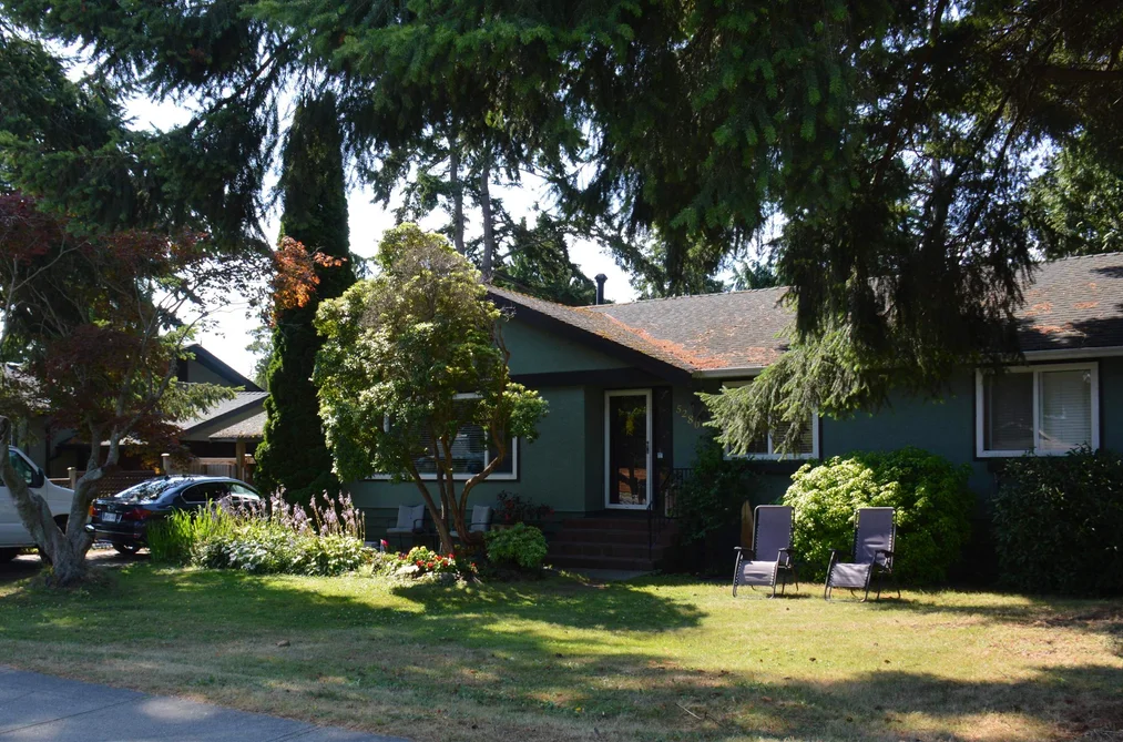 House for sale at 5280 1 Avenue Delta British Columbia - MLS: R3145617
