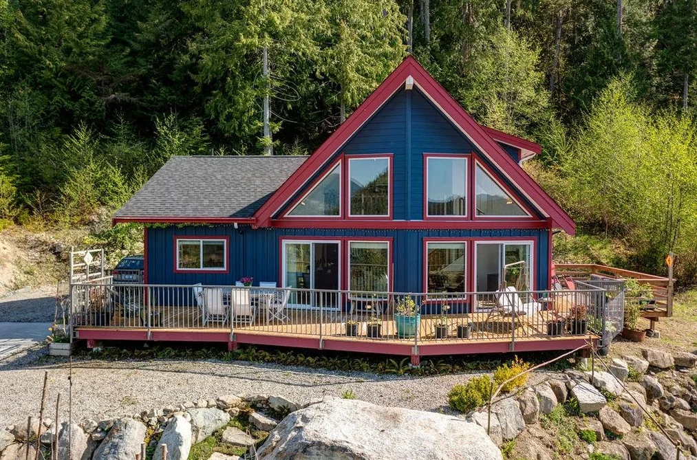 5280 CECIL HILL ROAD, Madeira Park BC V0N 2H1, Madeira Park BC — Residential for Sale - Photo 2