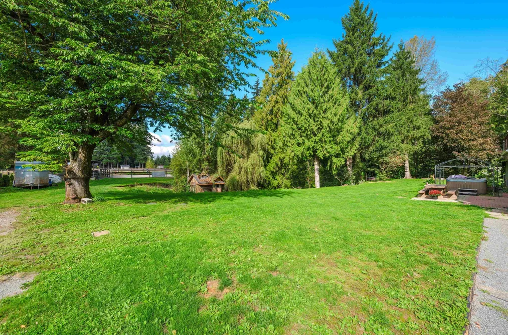 5299 245A Street, Langley, BC - House for Sale - Photo 35 of 40 5299 245A Street, Langley, BC - House for Sale - Photo 35 of 40