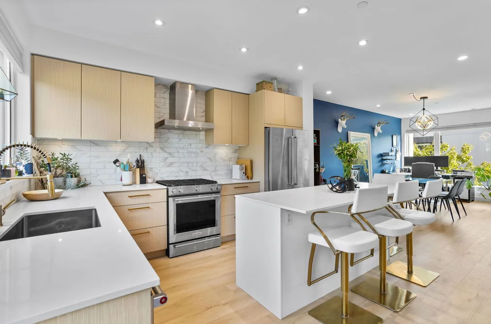Townhouse for sale at 53 3597 Malsum Drive North Vancouver British Columbia - MLS: R3165058