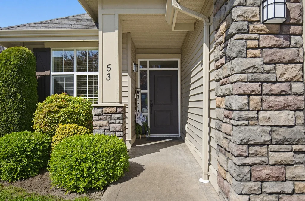 53 6577 SOUTHDOWNE PLACE, Chilliwack BC V2R 0H4, Chilliwack BC — Residential for Sale - Photo 2