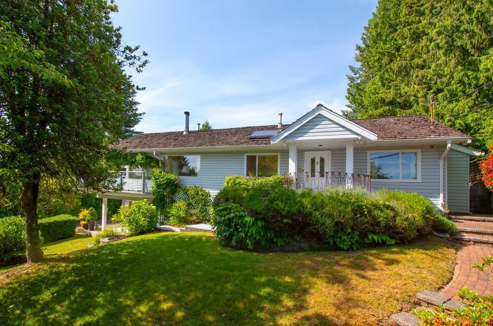 530 E QUEENS ROAD, North Vancouver BC V7N 1H1, North Vancouver BC — Residential for Sale - Photo 2