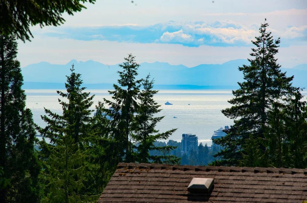 530 E QUEENS ROAD, North Vancouver BC V7N 1H1, North Vancouver BC — Residential for Sale - Photo 3