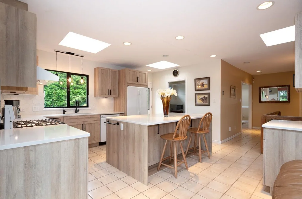530 E QUEENS ROAD, North Vancouver BC V7N 1H1, North Vancouver BC — Residential for Sale - Photo 5