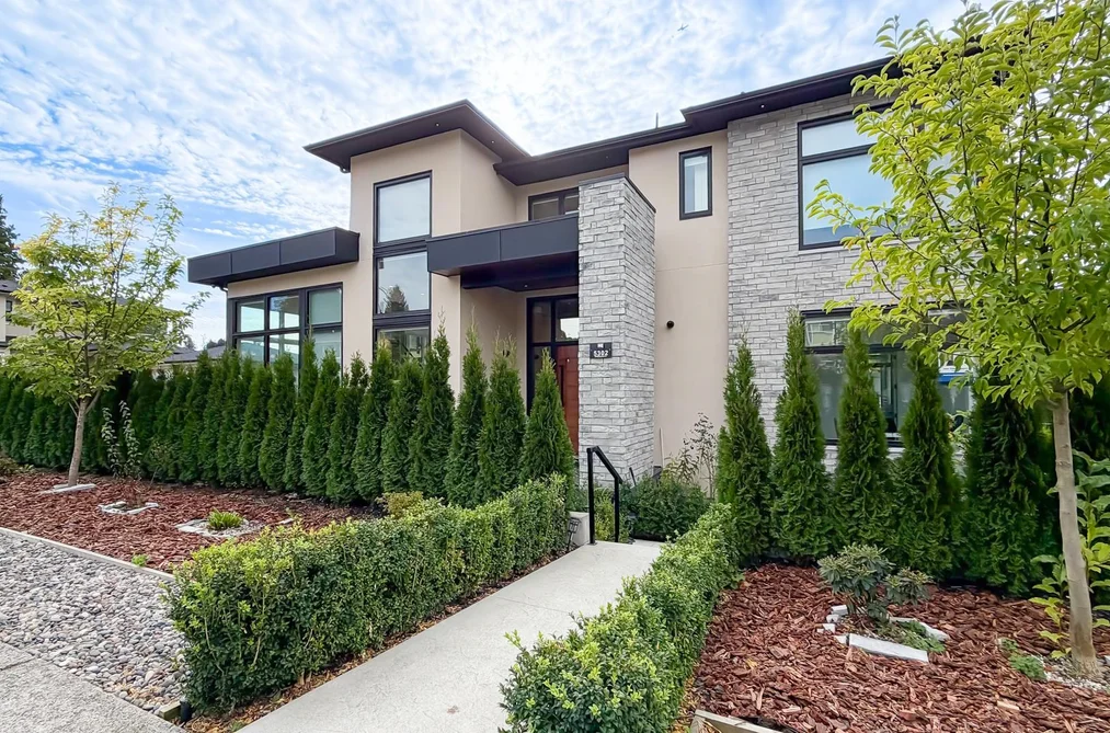 5302 SPRINGDALE COURT, Burnaby BC V5B 2B4, Burnaby BC — Residential for Sale - Photo 2