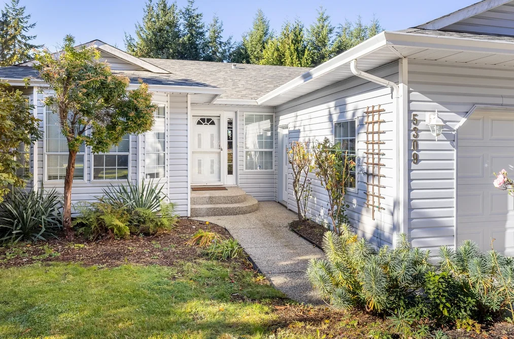 5309 CEDARVIEW PLACE, Sechelt BC V7Z 0C2, Sechelt BC — Residential for Sale - Photo 2