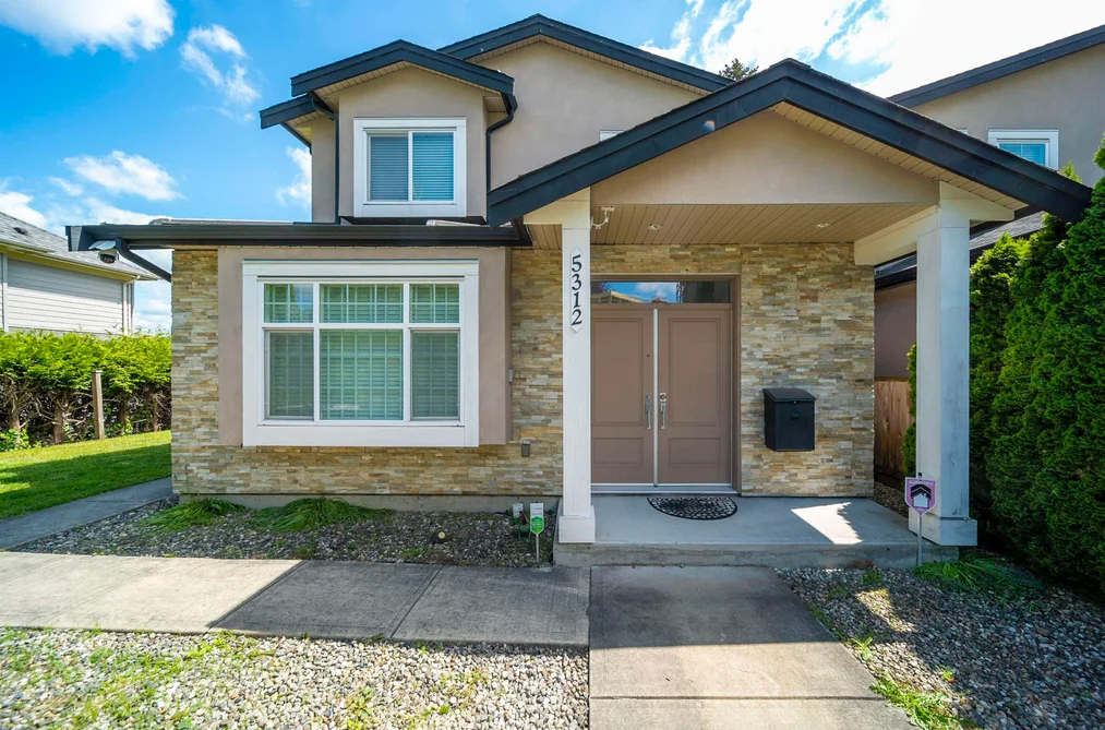 Half Duplex for sale at 5312 Elsom Avenue Burnaby British Columbia - MLS: R3125448