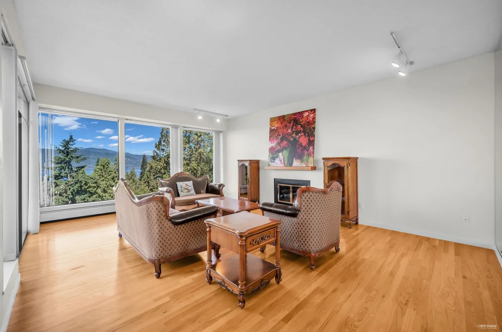 5317 Montiverdi Place, West Vancouver, BC - MLS: R3163086 - Photo 5 5317 Montiverdi Place, West Vancouver, BC - MLS: R3163086 - Photo 5