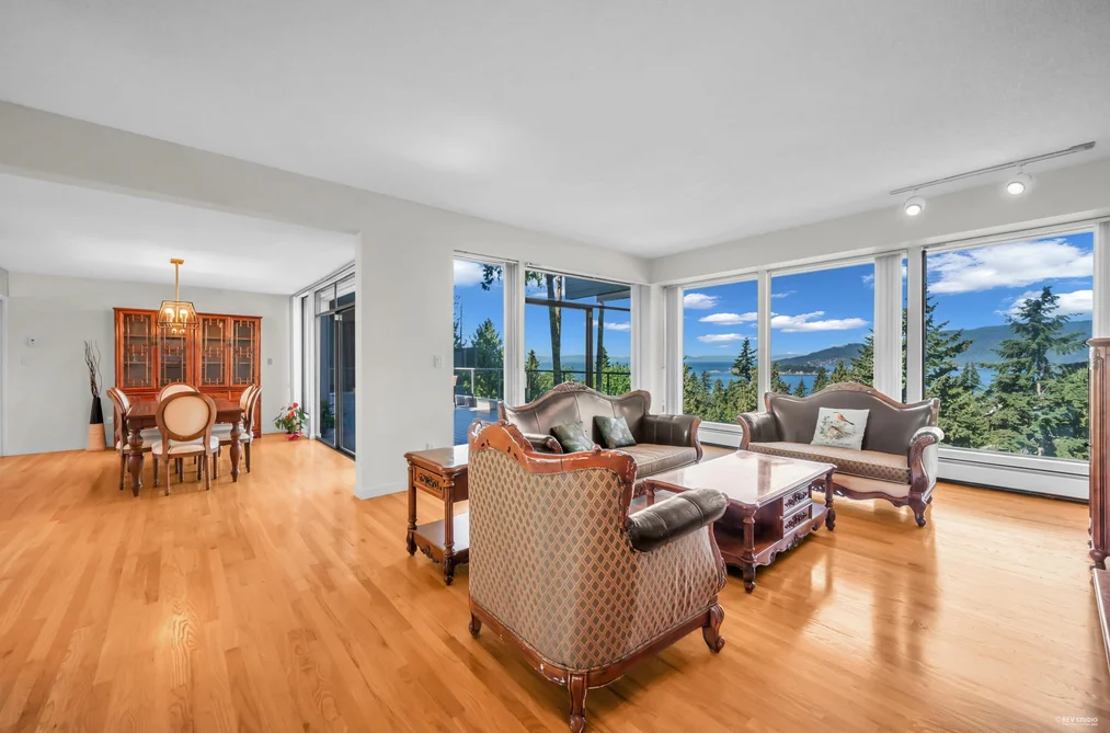 5317 Montiverdi Place, West Vancouver, BC - MLS: R3163086 - Photo 7 5317 Montiverdi Place, West Vancouver, BC - MLS: R3163086 - Photo 7
