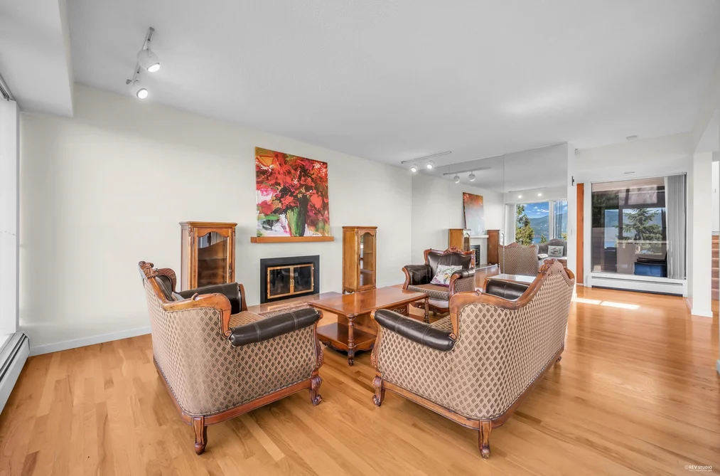 5317 Montiverdi Place, West Vancouver, BC - MLS: R3163086 - Photo 9 5317 Montiverdi Place, West Vancouver, BC - MLS: R3163086 - Photo 9