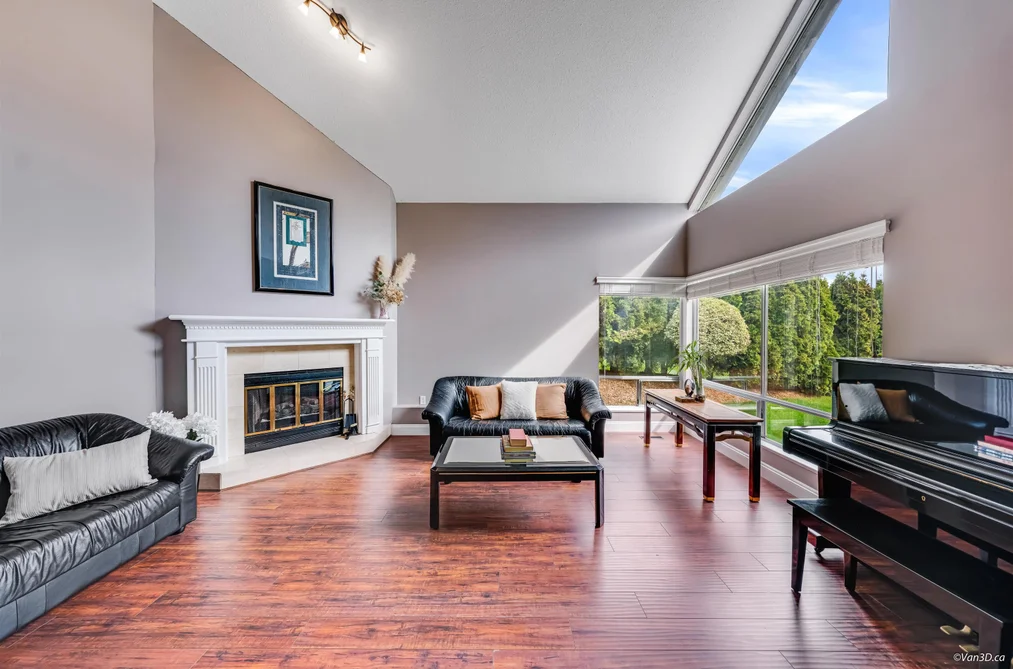532 RIVERVIEW CRESCENT, Coquitlam BC V3C 5A7, Coquitlam BC — Residential for Sale - Photo 5