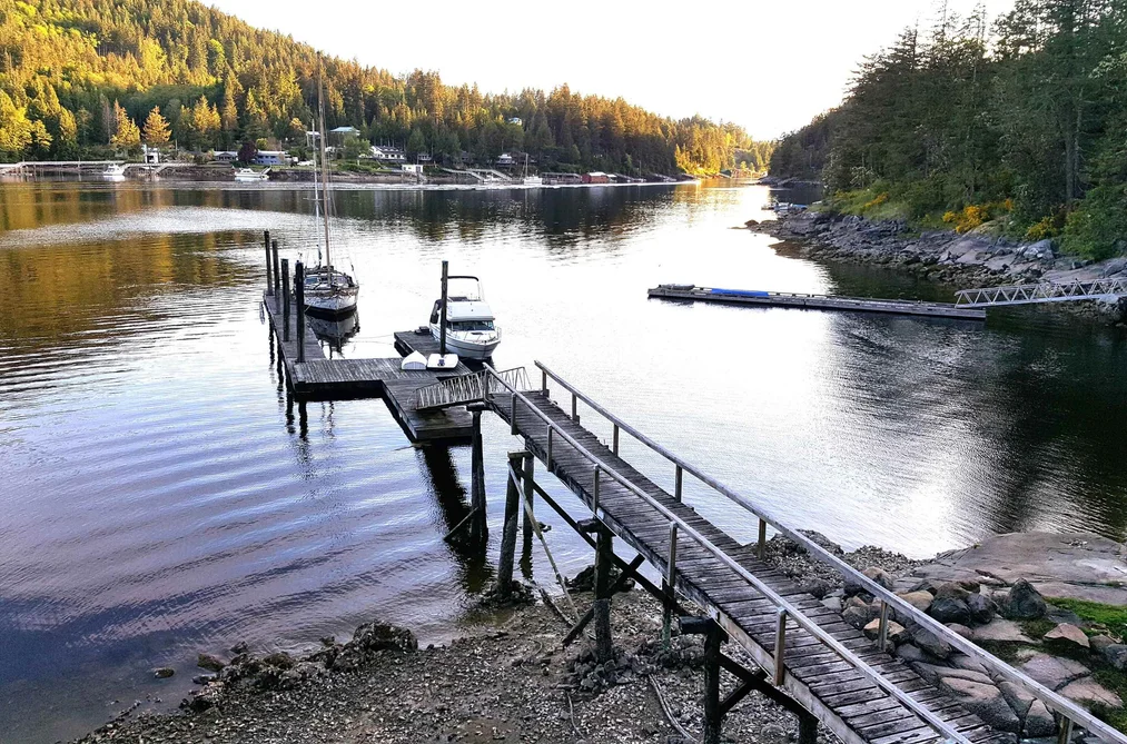 5338 DANIEL ROAD, Garden Bay BC V0N 1S1, Garden Bay BC — Residential for Sale - Photo 2