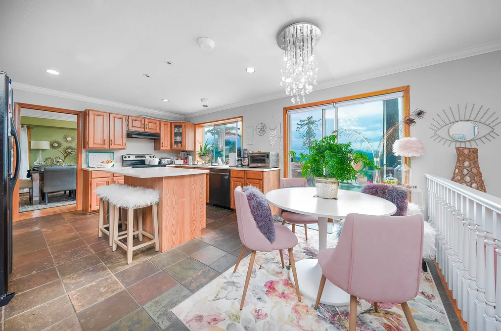5343 MONTE BRE CRESCENT, West Vancouver BC V7W 3A7, West Vancouver BC — Residential for Sale - Photo 7