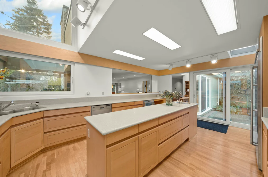 535 ENGLISH BLUFF ROAD, Delta BC V4M 2M9, Delta BC — Residential for Sale - Photo 6