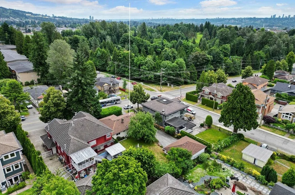 535 HOLDOM AVENUE, Burnaby BC V5B 3V3, Burnaby BC — Residential for Sale - Photo 4