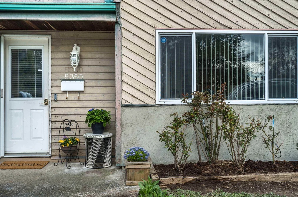 5350 199 STREET, Langley BC V3A 6T8, Langley BC — Residential for Sale - Photo 2