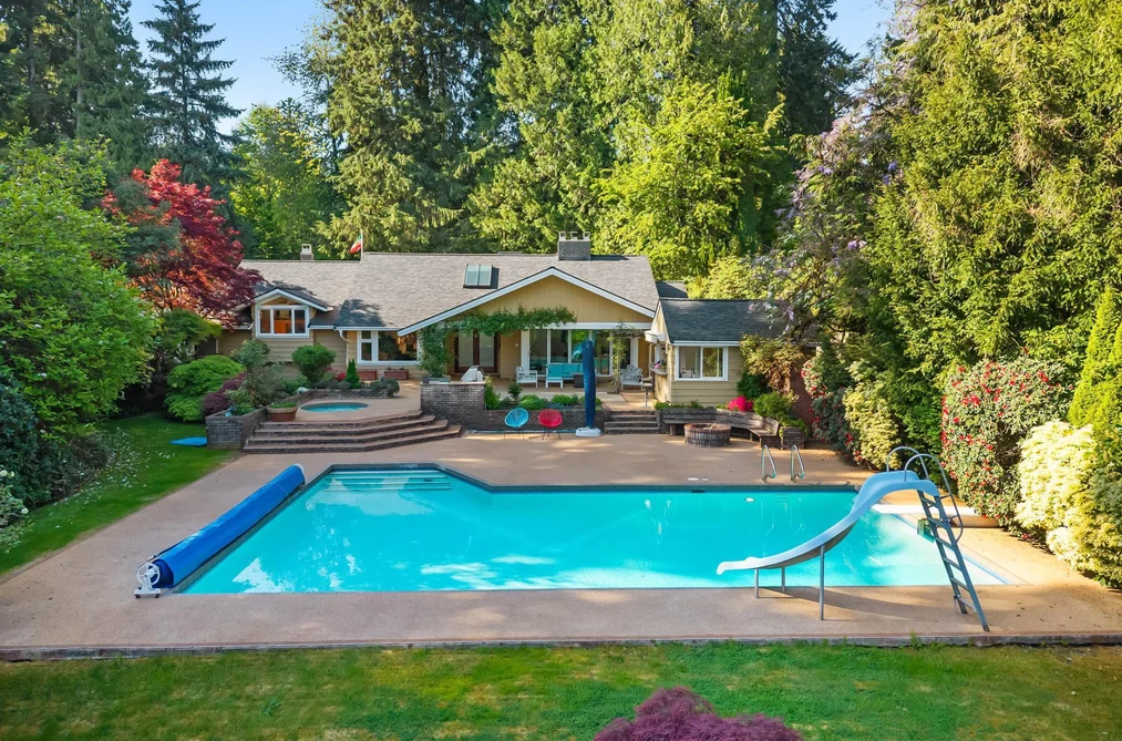 House for sale at 537 Eastcot Road West Vancouver British Columbia - MLS: R3121780