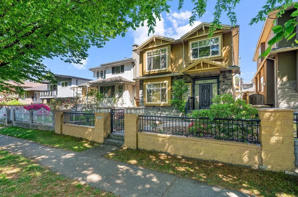 5388 SHERBROOKE STREET, Vancouver BC V5W 3M5, Vancouver BC — Residential for Sale - Photo 2