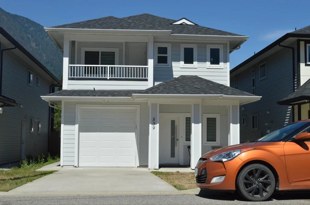 539 DOUGLAS STREET, Hope BC V0X 1L0, Hope BC — Residential for Sale - Photo 4